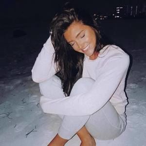 Meet your Posher, Gabrielle